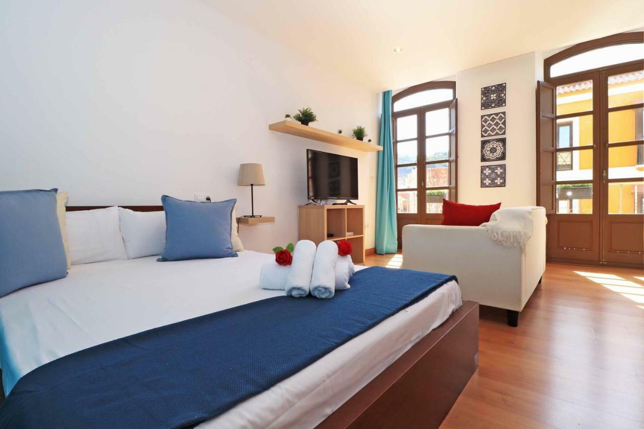 Del Parque Flats Estudio Lagunillas マラガ エクステリア 写真
