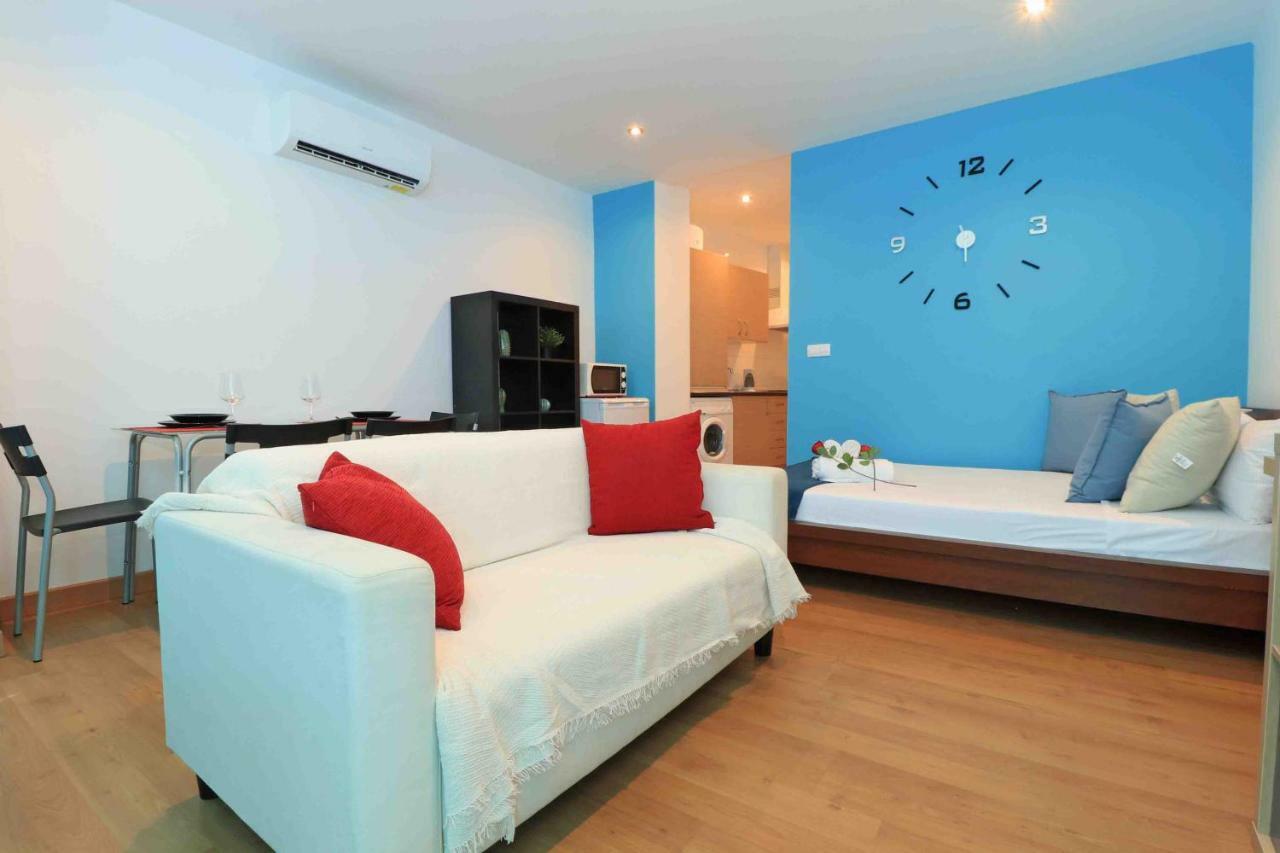 Del Parque Flats Estudio Lagunillas マラガ エクステリア 写真