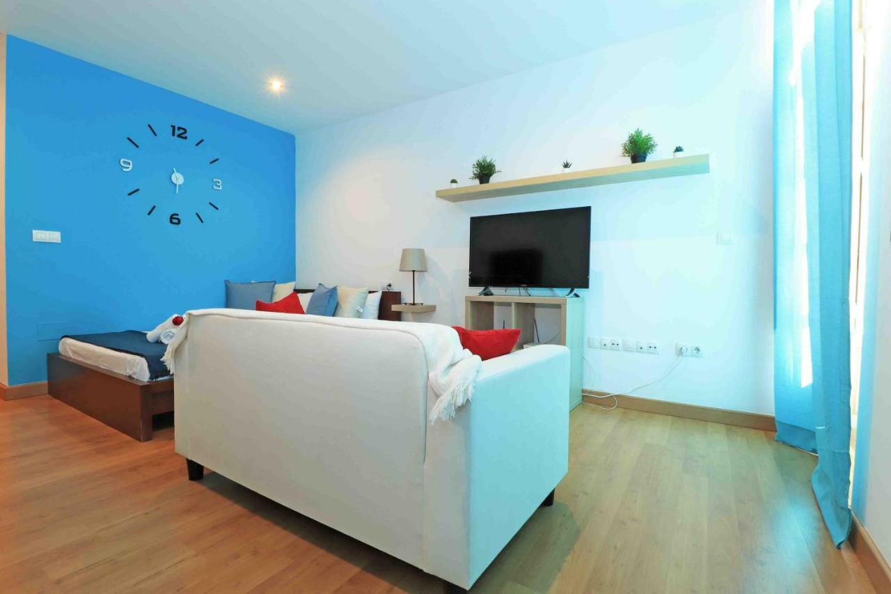 Del Parque Flats Estudio Lagunillas マラガ エクステリア 写真