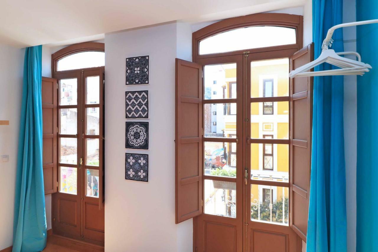 Del Parque Flats Estudio Lagunillas マラガ エクステリア 写真